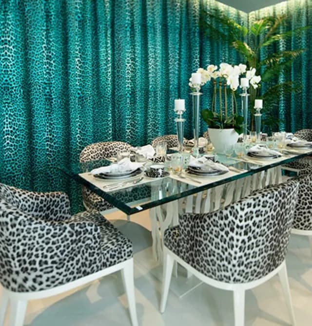 AVENCIA gallery image 8