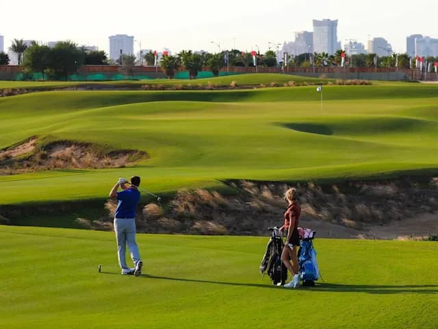 GOLF GREENS gallery image 4
