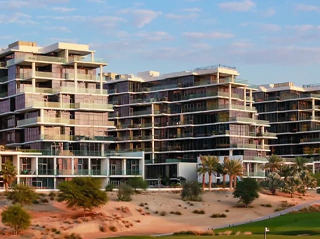 GOLF AND PARK TOWNHOUSES gallery image 3