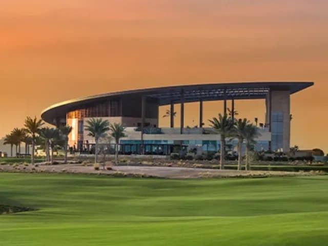 GOLF AND PARK TOWNHOUSES gallery image 10