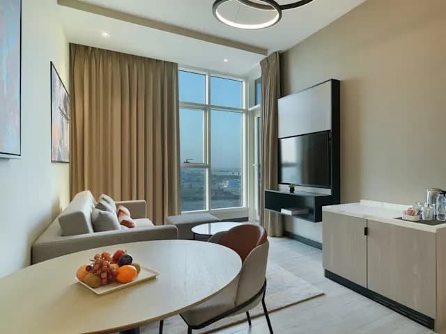 EDGE BY ROTANA gallery image 5